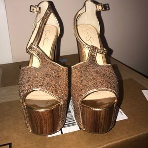 Jessica Simpson heels size 9 NEVER WORN