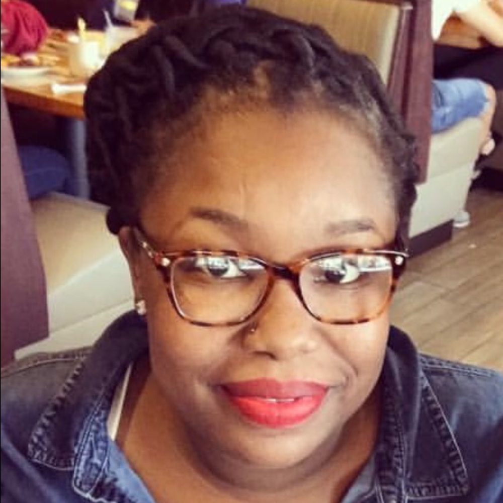 Meet your Posher, Veronica