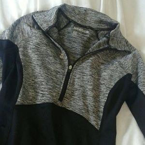 Reebok pullover