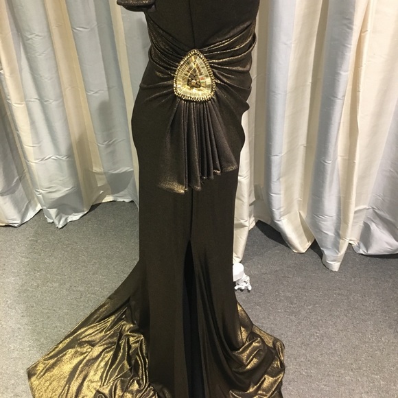 JOVANI - Picture 4 of 5