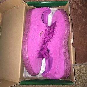 Women's Puma Suedes