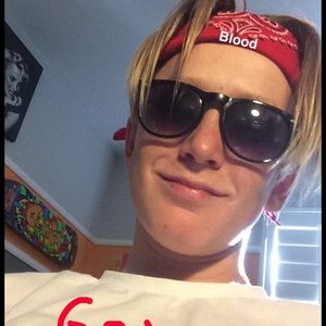 Meet your Posher, Cole