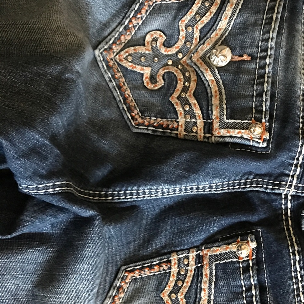 Rock Revival Crop Jeans