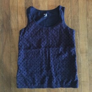 Gap Eyelet Tanktop