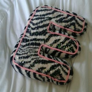 E pillow from justice