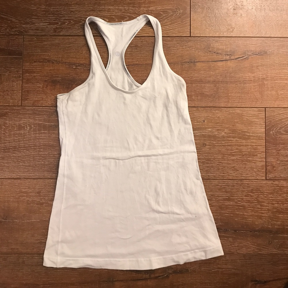 Lulu lemon top size 8.
