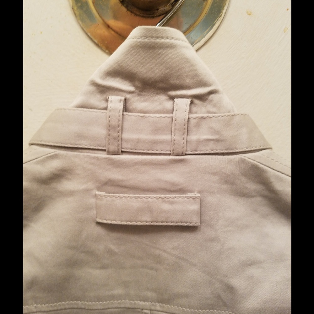 Hostpick!!! Zara Fully Lined Light Jacket - image 6