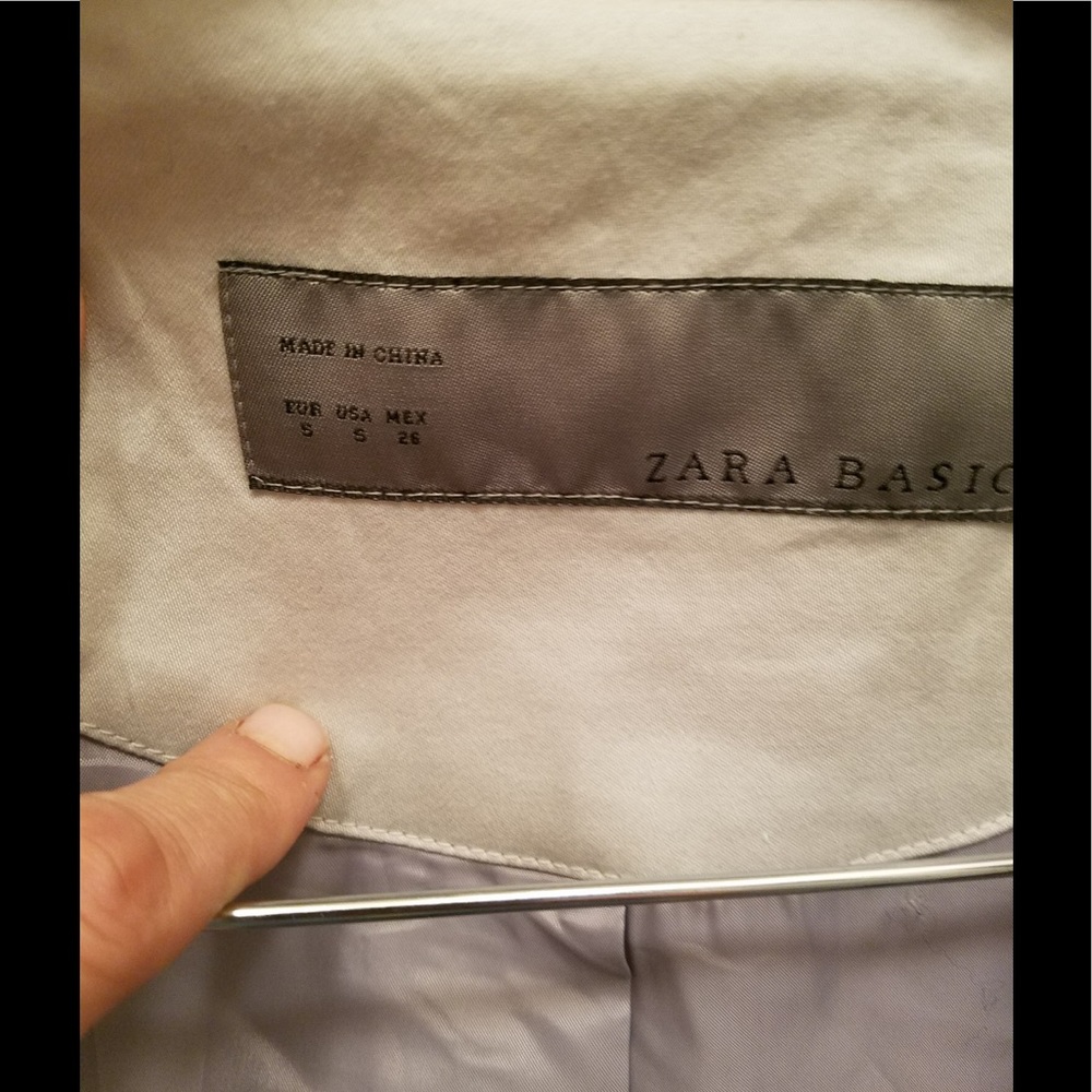 Hostpick!!! Zara Fully Lined Light Jacket - image 7