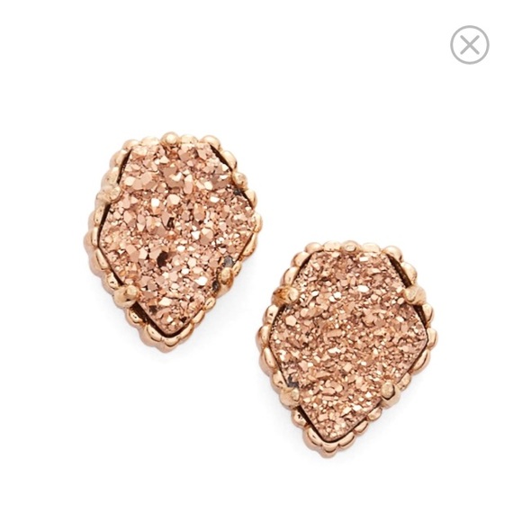 Kendra Scott Jewelry - Kendra Scott stud earrings