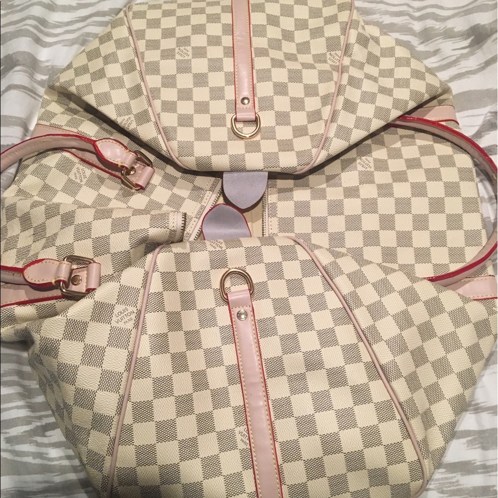 Checkered duffle bag