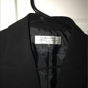 Tahari ASL Petite Two-Piece Pants Suit