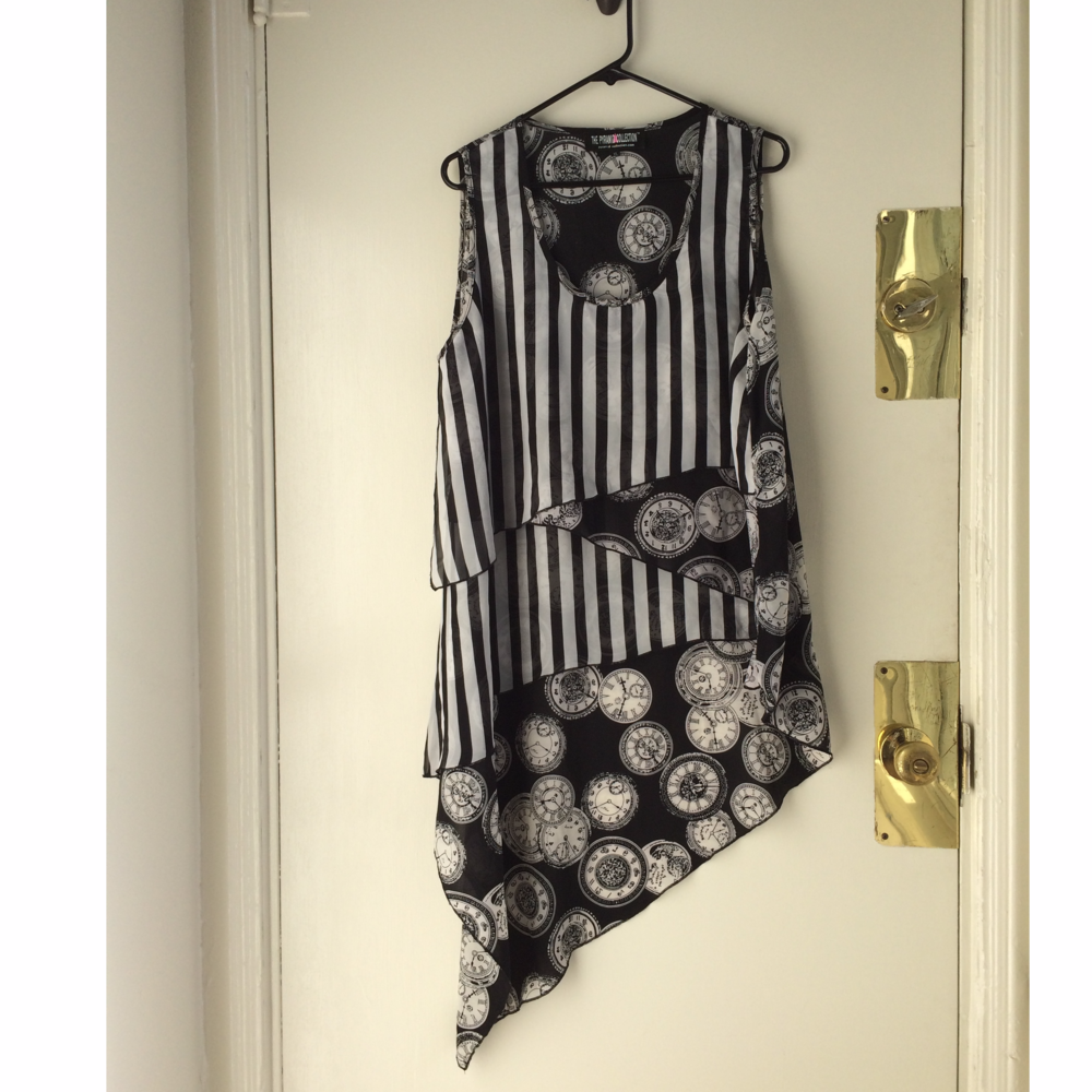 The Pyramid Collection, Sheer High Low Tunic