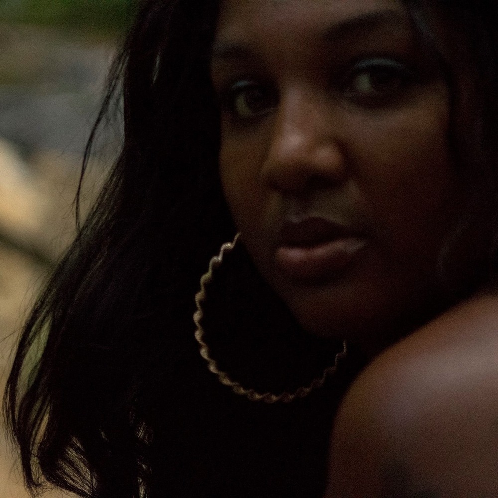 Meet your Posher, Ga'nesha
