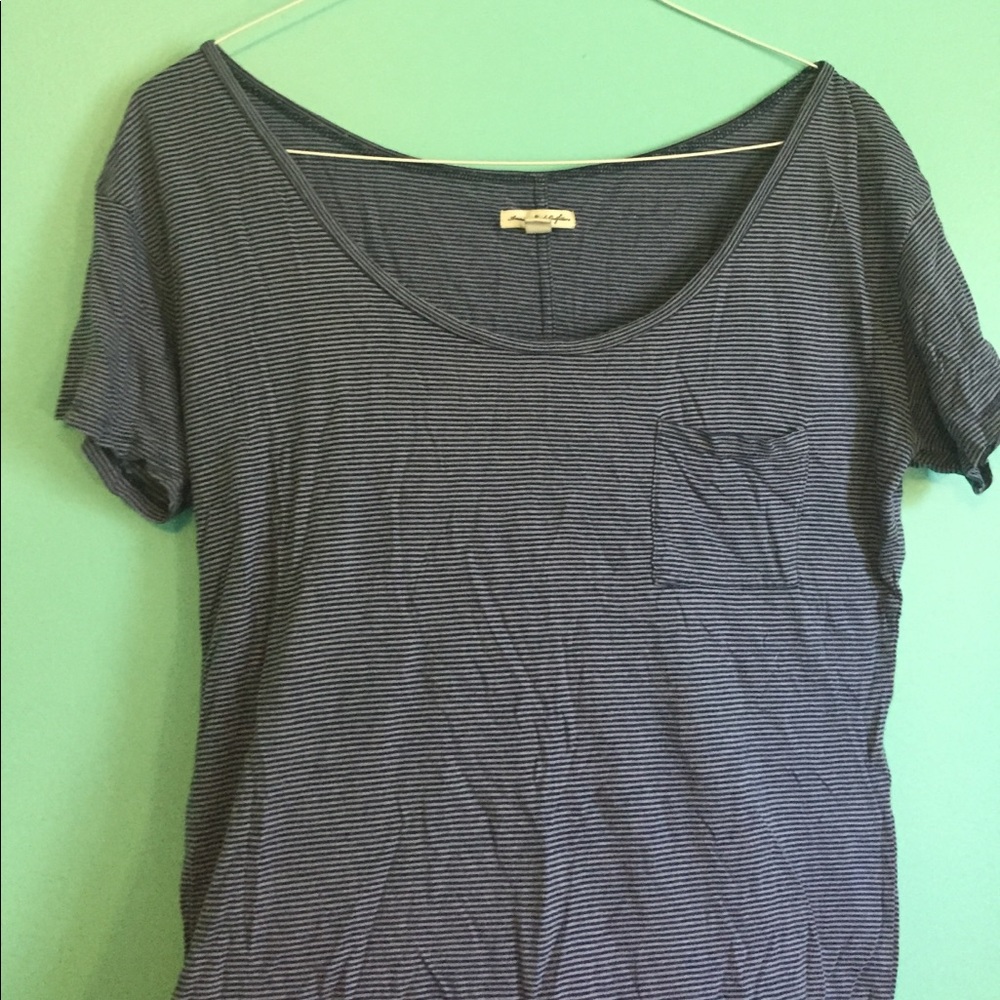 American Eagle off the shoulder t-shirt