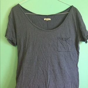 American Eagle off the shoulder t-shirt