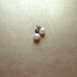 Pearl stud earrings