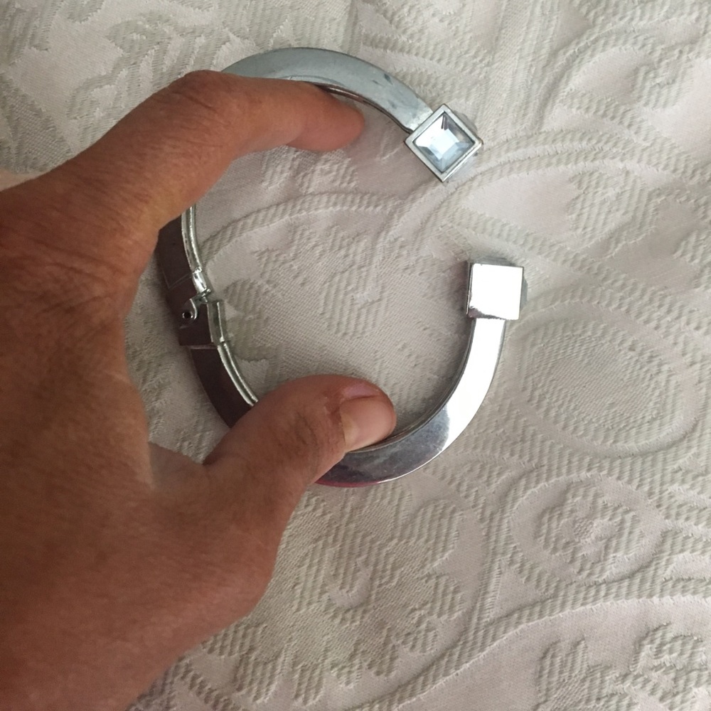 Bracelet - Picture 3 of 7