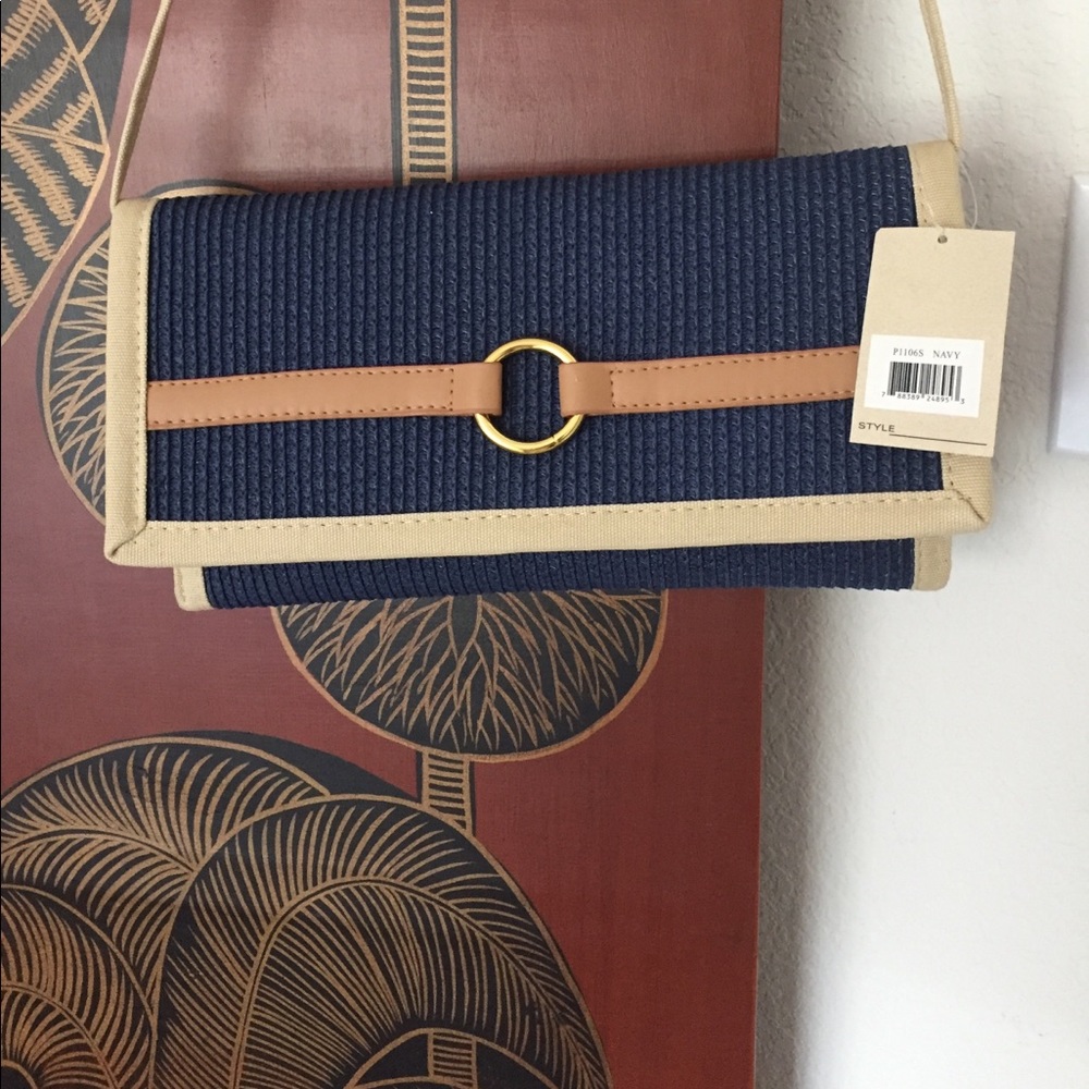 Shoulder or clutch handbag