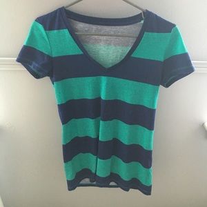 Striped American Eagle v neck tee
