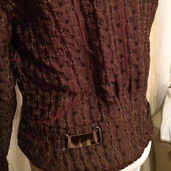 SOLD—Vintage Brown FUN! Jacket Excellent Condition - Picture 3 of 6