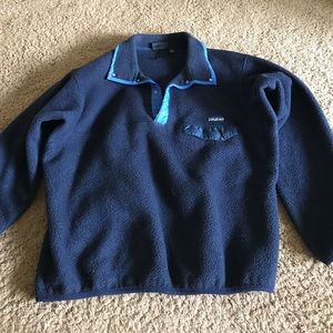 NWOT Navy Blue Patagonia pullover