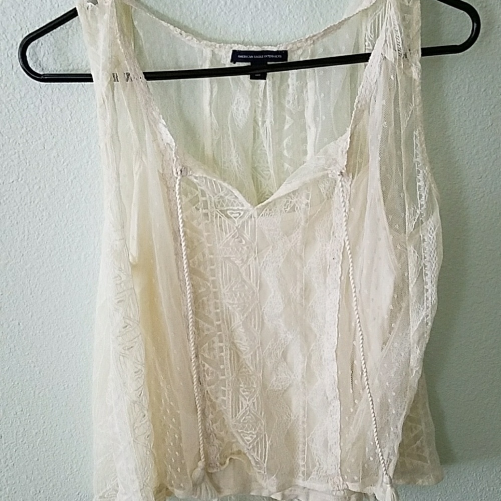 White American early flowy lace tank top