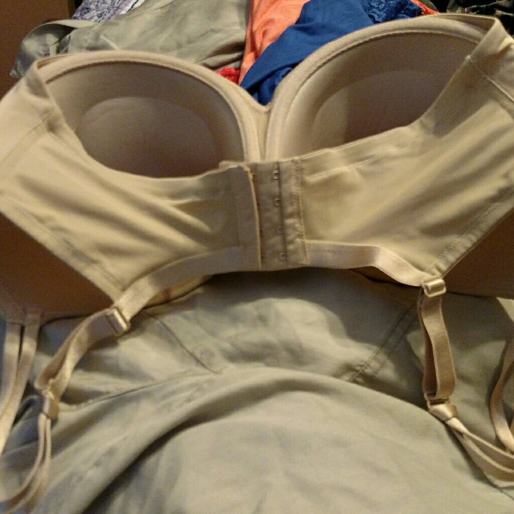Demi Bra...give them girls some support!!⬆⬆⬆⬆🔝$15