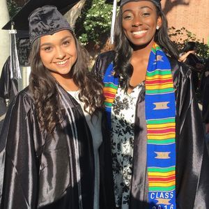 Meet your Posher, Maya