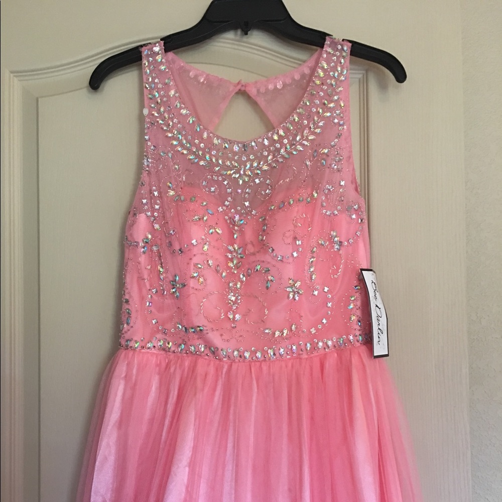 Gorgeous, formal dress