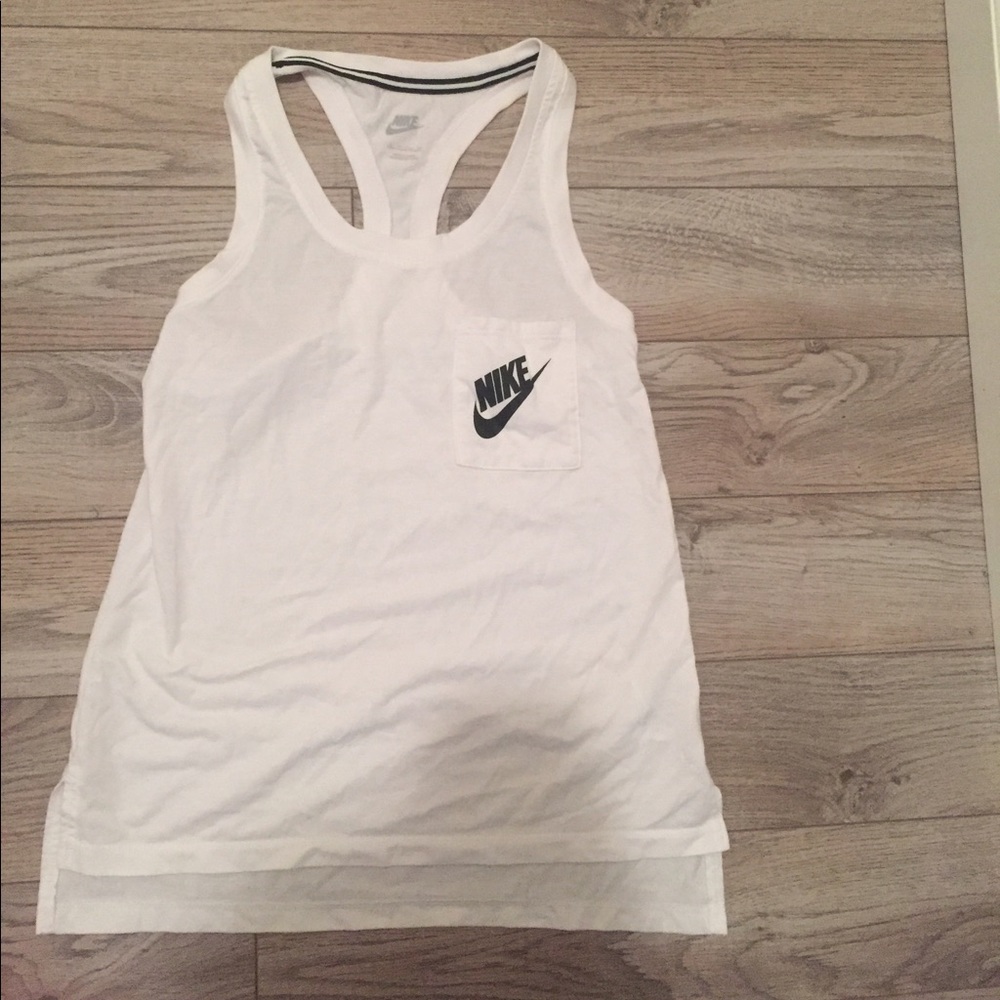 Nike tank