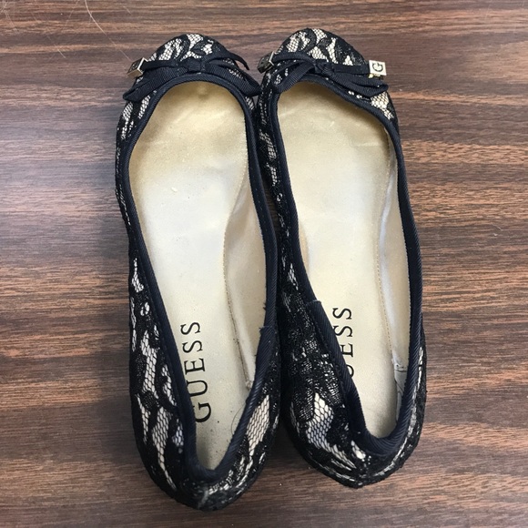 Guess flats, never worned - Picture 1 of 2