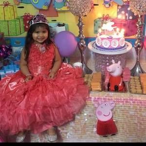 Meet your Posher, Mery