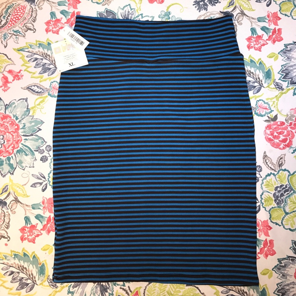 XL LuLaRoe Cassie Skirt