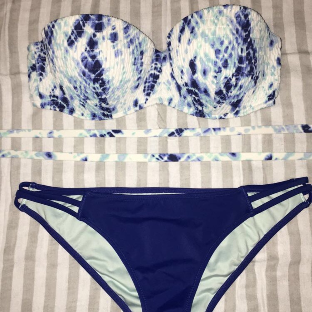 VS Bikini Set