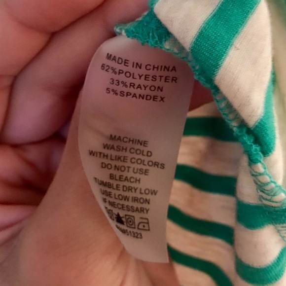 Two by Vince Camuto Cold Shoulder Top - Picture 5 of 5