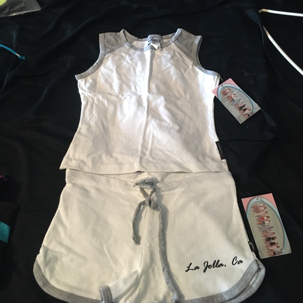 NWT fitness set