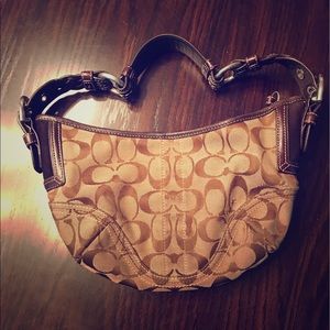 Coach bag. Brown. Classic