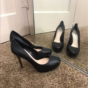 Bottes Vince Camuto Talon 6.5 - Hauteur Genou - Suédé Beige - Occasion