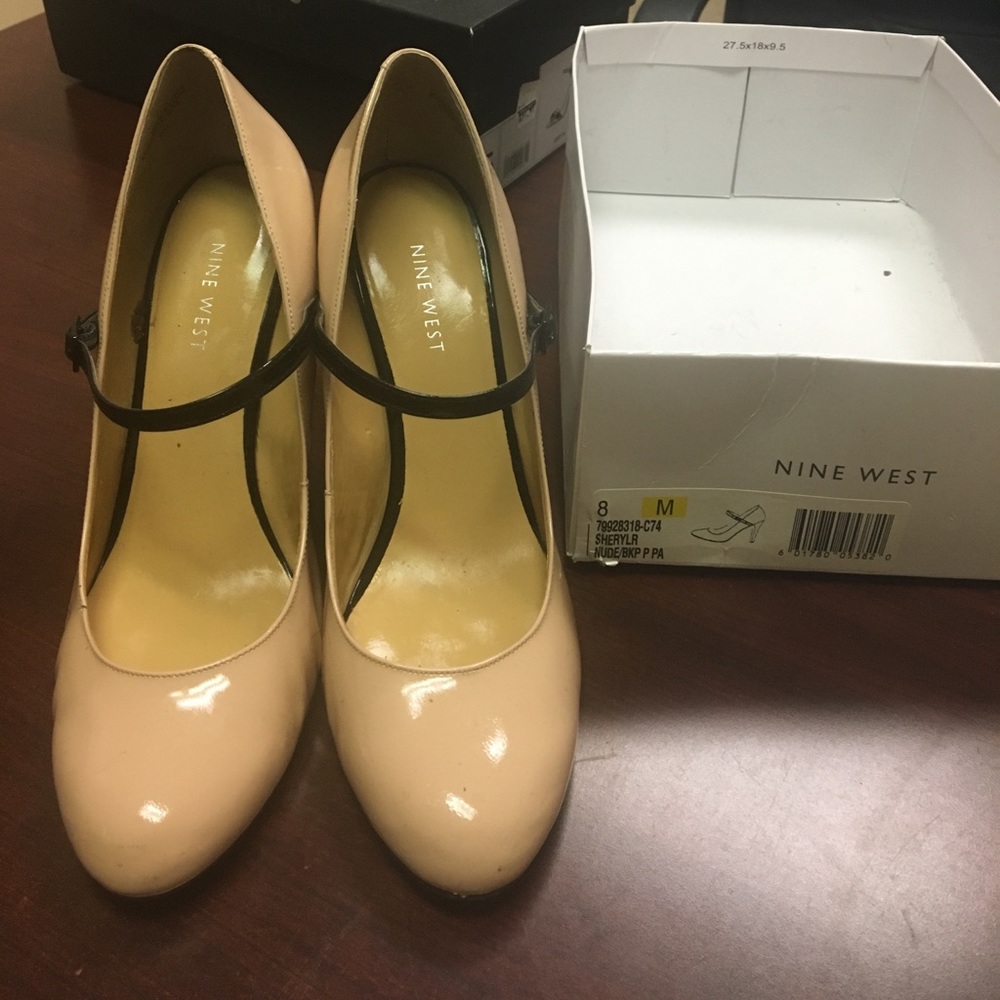 Nine West Mary-Janes