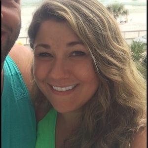 Meet your Posher, Alison