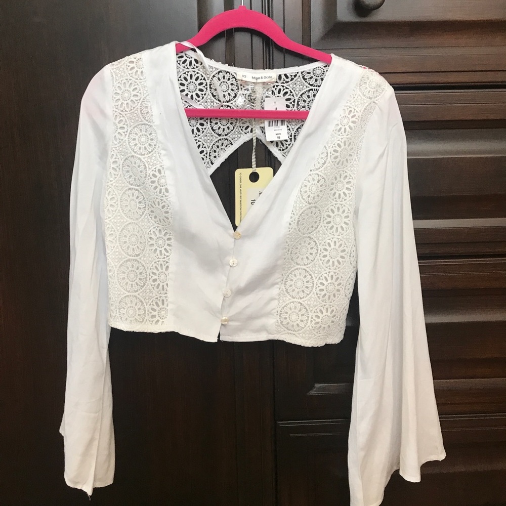 LF long sleeve crop top