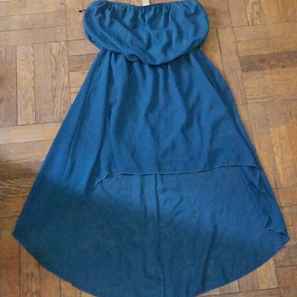 Strapless dress