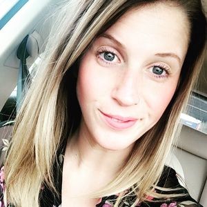 Meet your Posher, Sheri