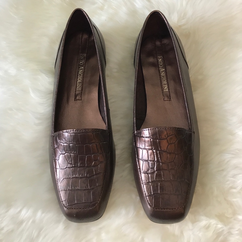 NWT Enzo Angiolini Copper Liberty Loafers