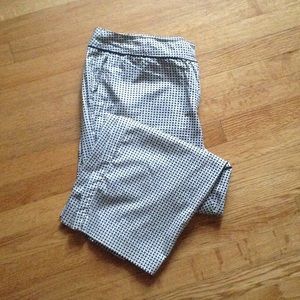 Nice pair of Capri dress pants