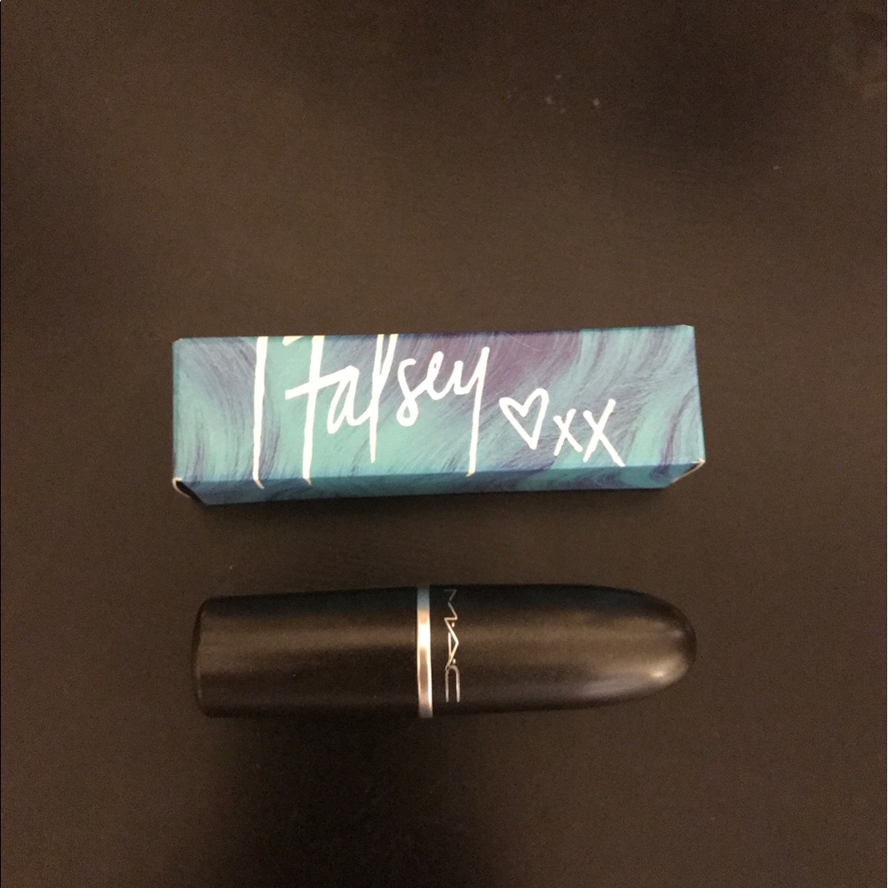 Halsey Mac Lip Stick