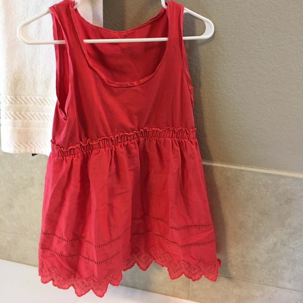 🤰🏼🤰🏼Gap Maternity sleeveless Blouse tank top