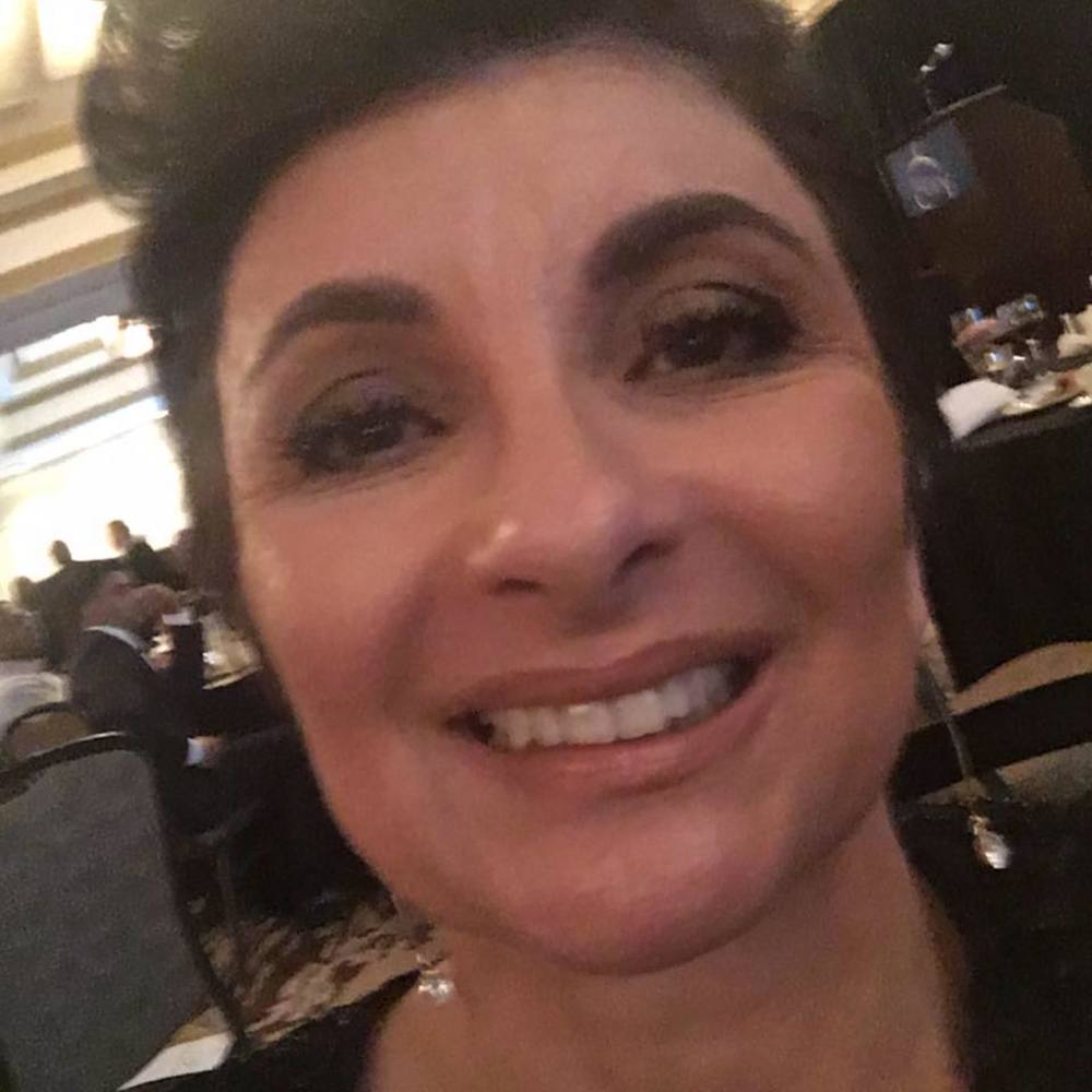 Meet your Posher, Raisa