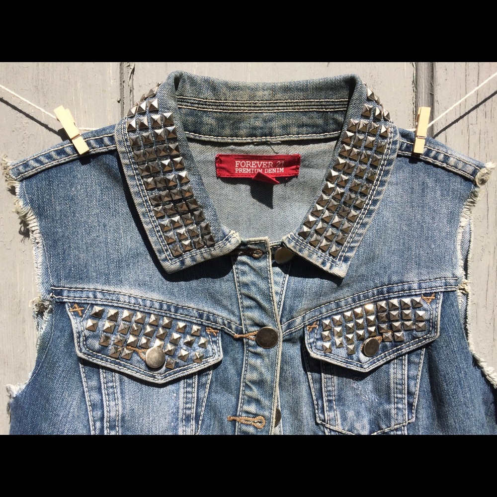 Forever 21 Studded Jean Vest with GRL PWR Patch - Picture 4 of 6