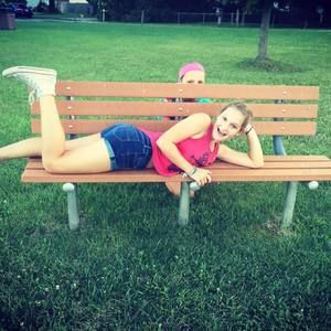 Meet your Posher, Taylor